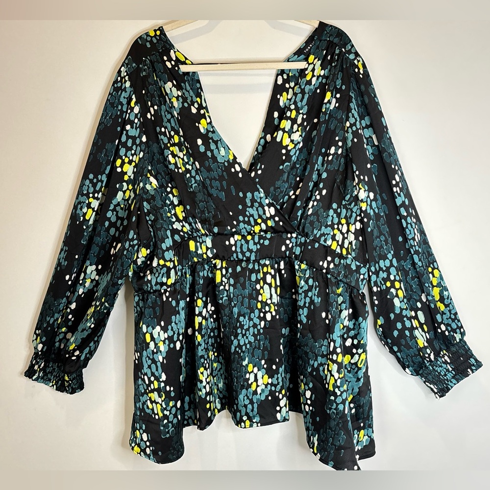 Torrid Satin Surplice Tie Cut Out Back Long Sleeve Blouse Size 4X- C101